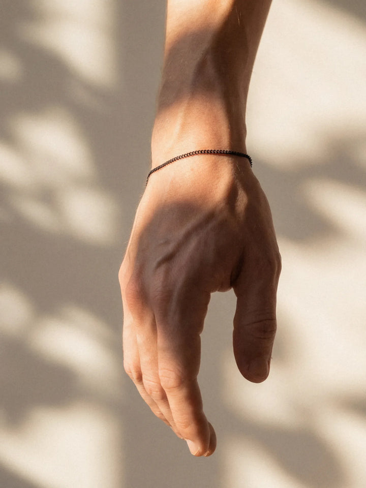 MINIMAL CHAIN BRACELET
