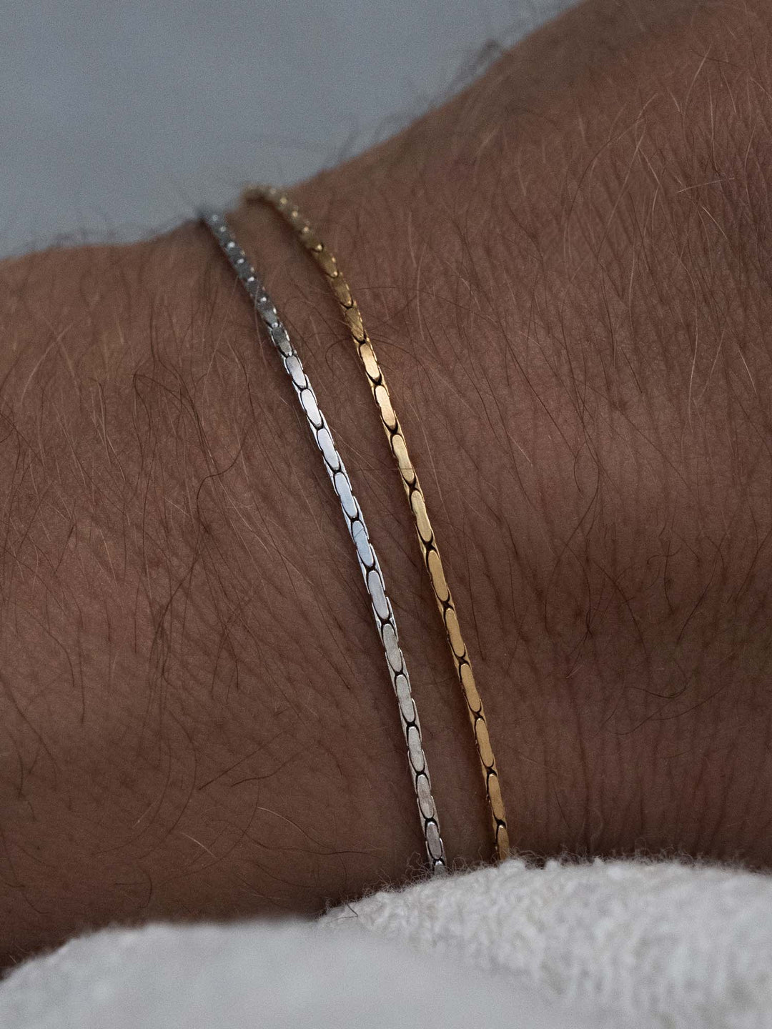 WIRE CHAIN BRACELET