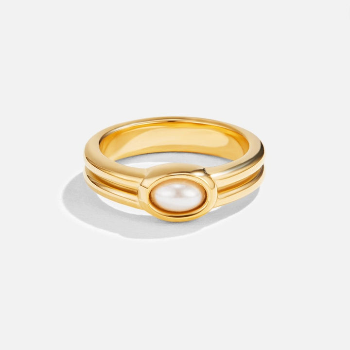 Chunky Pearl Gold Ring