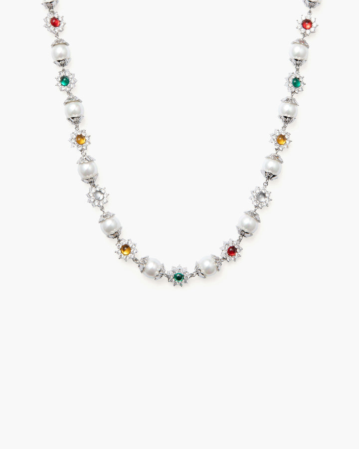 Daisy Pearl Necklace