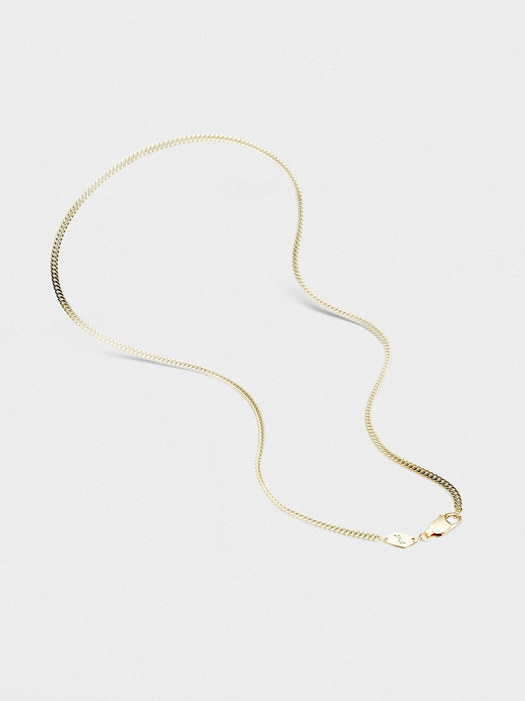 MINIMAL CHAIN NECKLACE