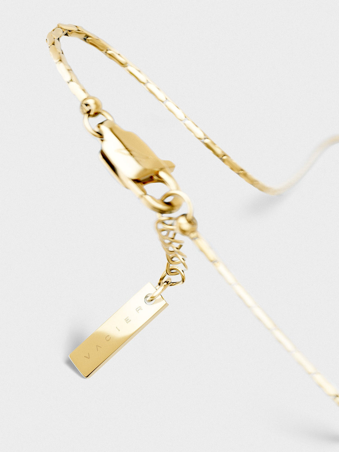 WIRE CHAIN BRACELET