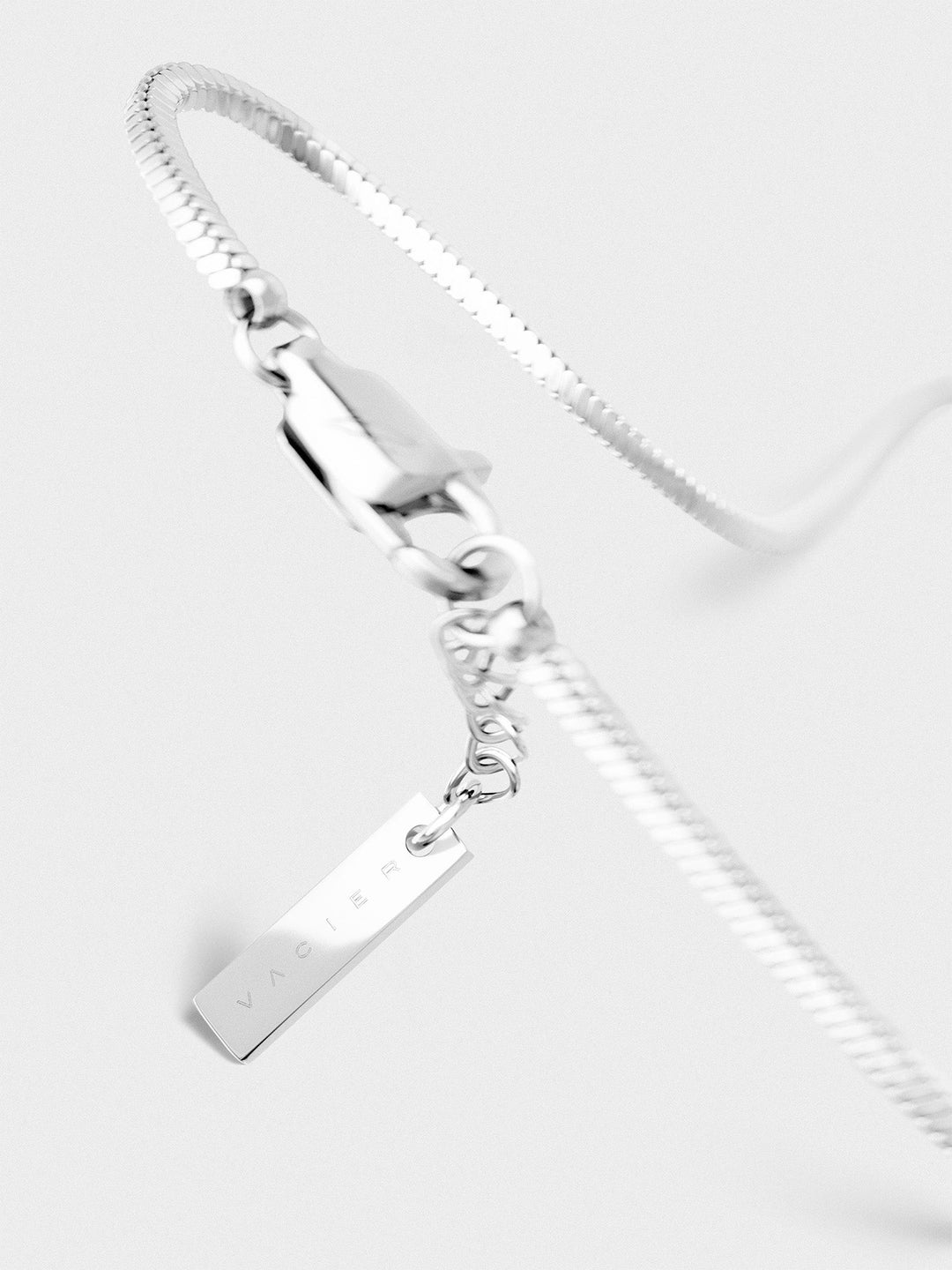 SQUARE CHAIN BRACELET