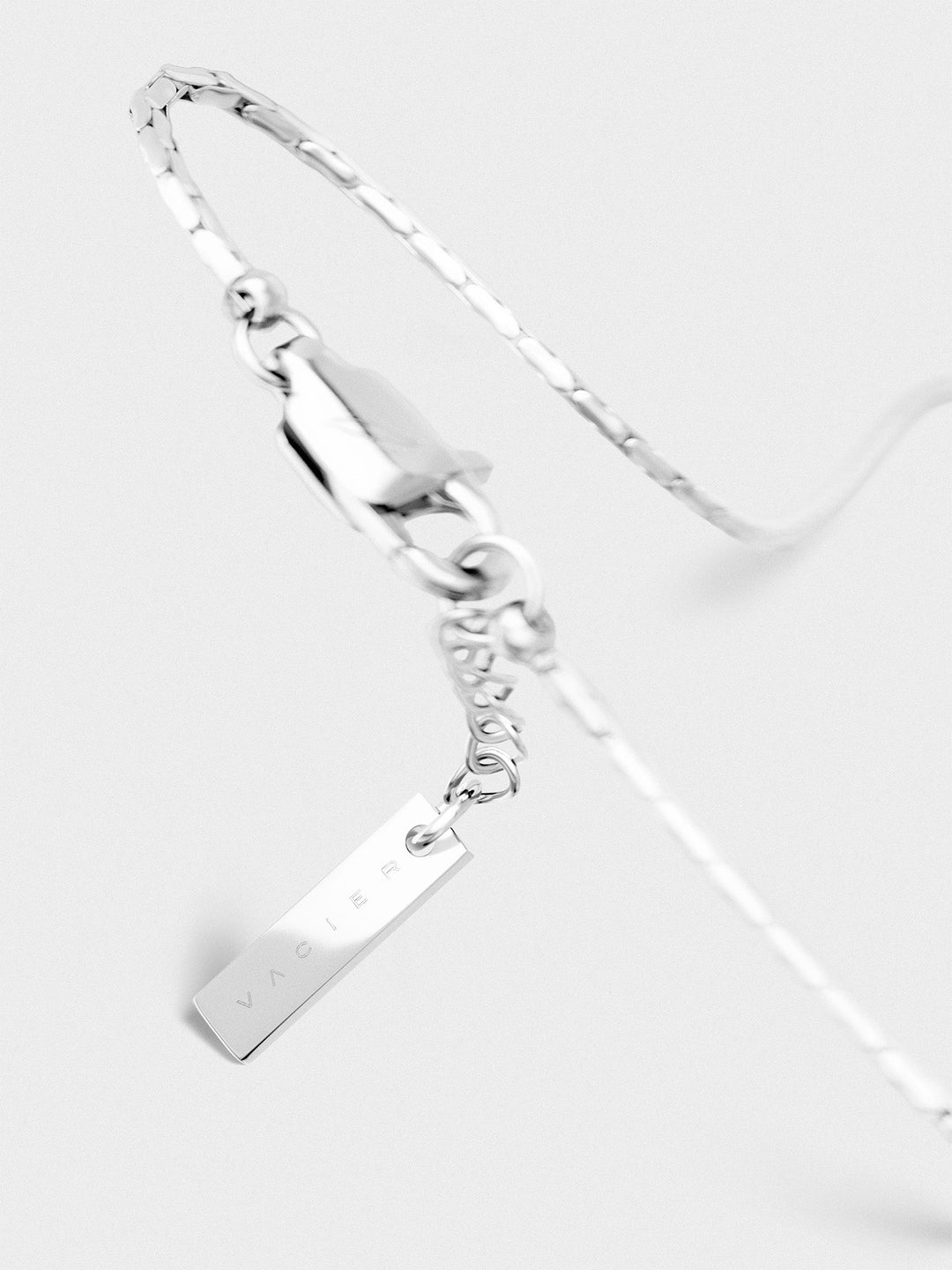 WIRE CHAIN BRACELET