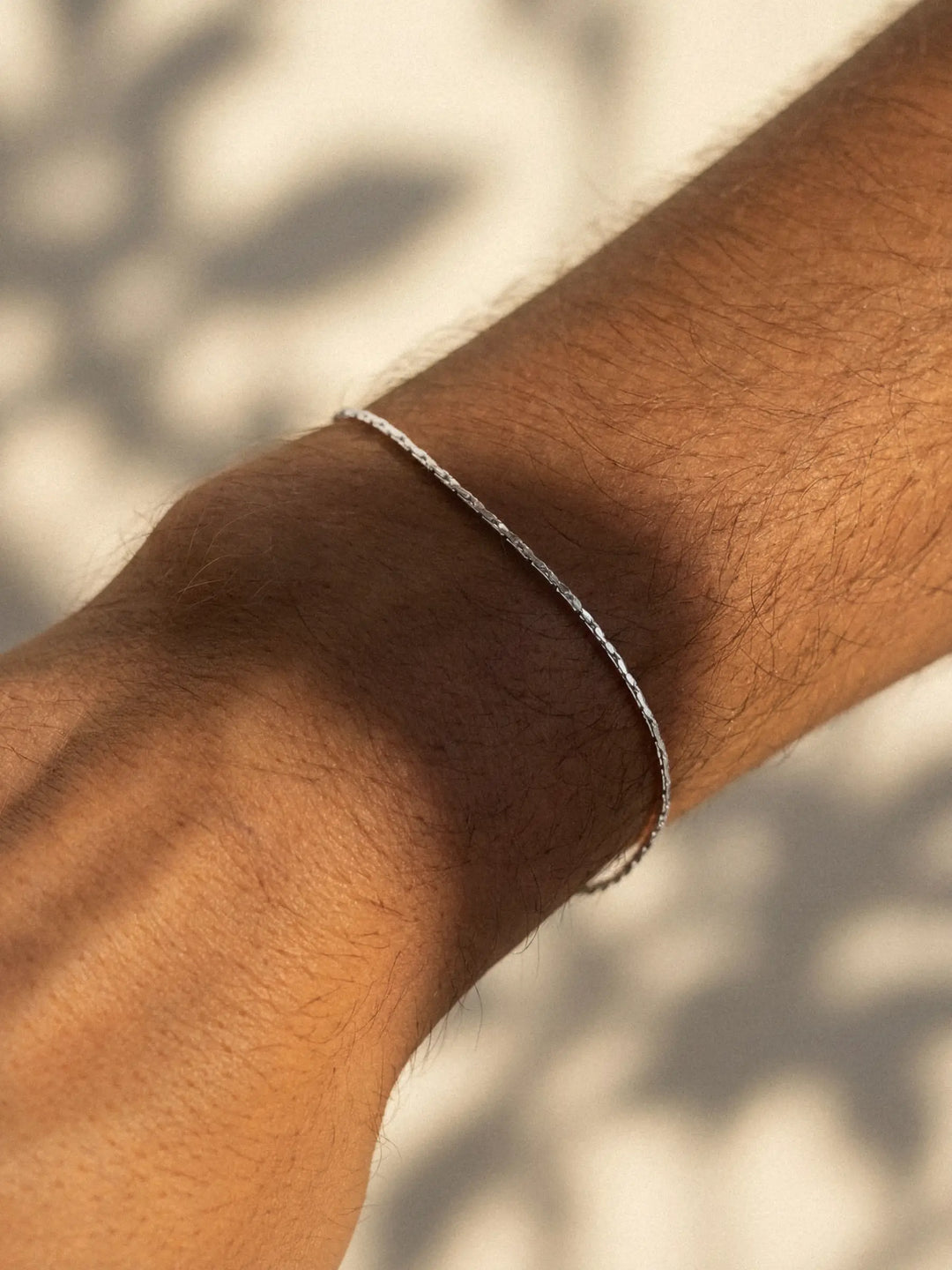 WIRE CHAIN BRACELET